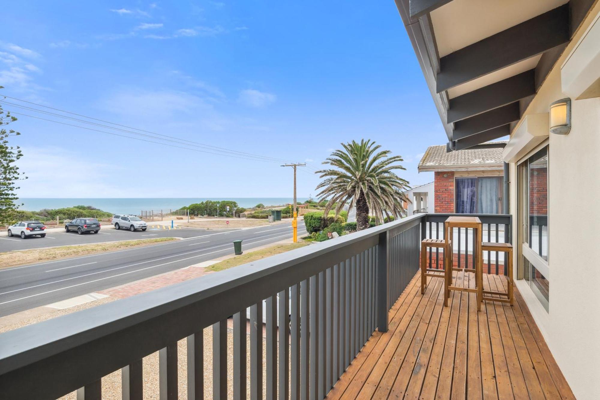 Views On Esplanade I Skate Ramp I Sleeps 12! Villa Seaford Exterior photo